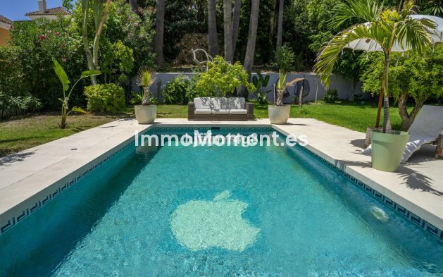 Resale - Villa - Marbella - Nueva Andalucía