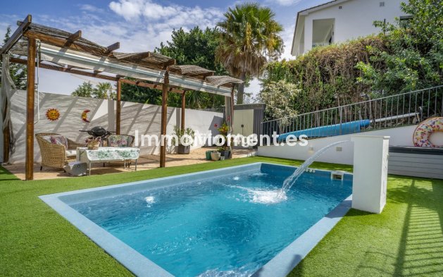 Resale - Villa - Marbella - La Campana