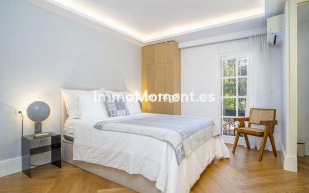 Wiederverkauf - Wohnung - Marbella - Nueva Andalucía