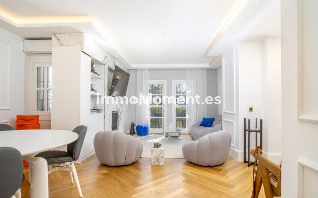 Wiederverkauf - Wohnung - Marbella - Nueva Andalucía