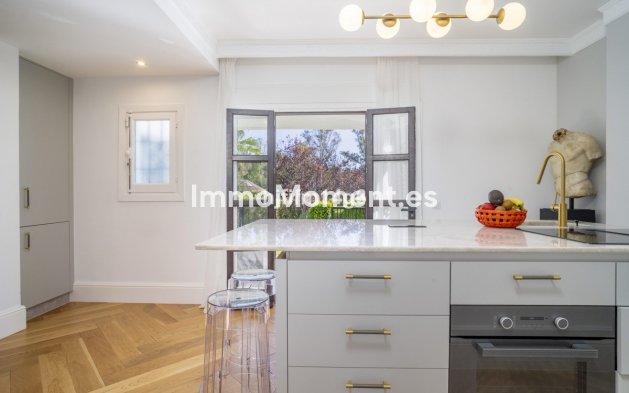 Wiederverkauf - Wohnung - Marbella - Nueva Andalucía