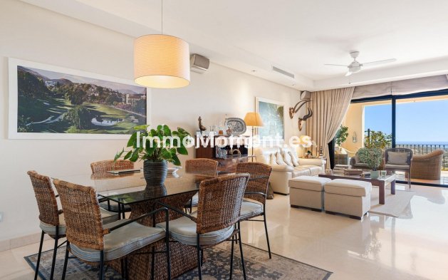 Resale - Apartment - Benahavís - Benahavís Centro