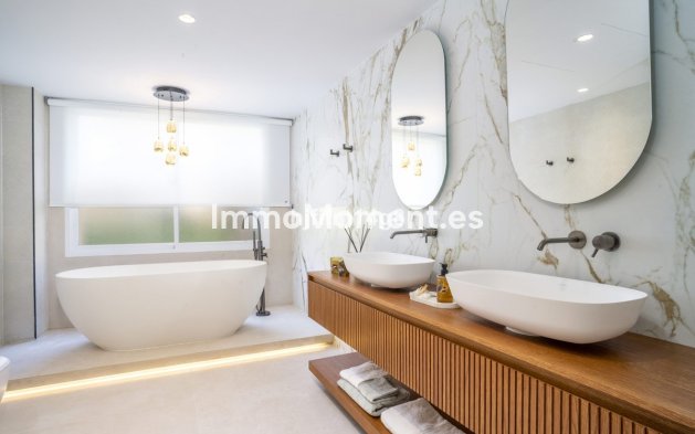 Wiederverkauf - Wohnung - Marbella - Nueva Andalucía