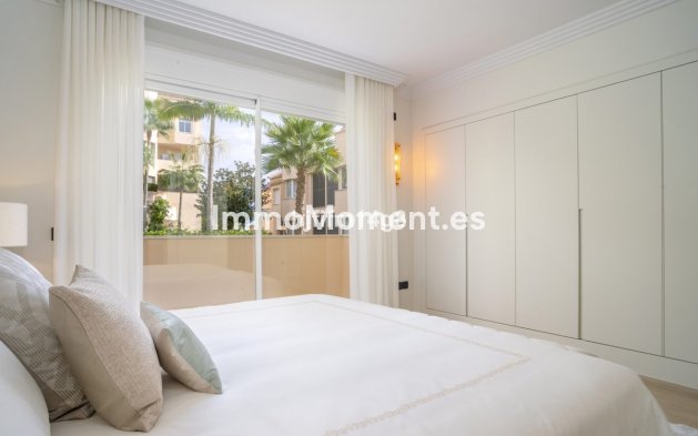 Wiederverkauf - Wohnung - Marbella - Nueva Andalucía