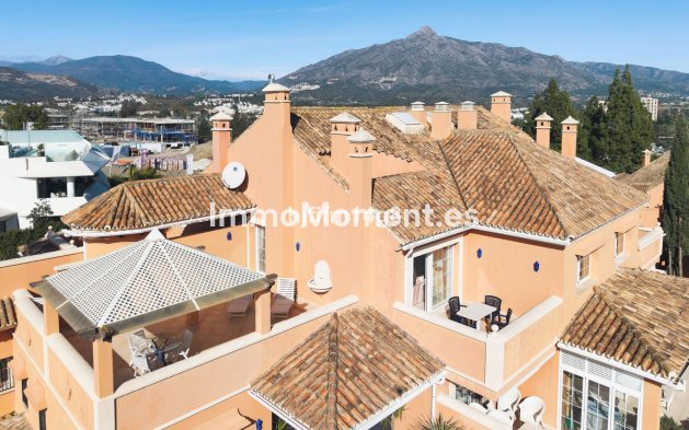 Revente - Appartement - Marbella - Nueva Andalucía