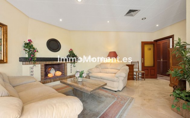 Wiederverkauf - Wohnung - Marbella - Nueva Andalucía