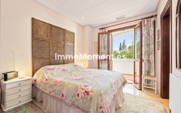 Wiederverkauf - Wohnung - Marbella - Nueva Andalucía