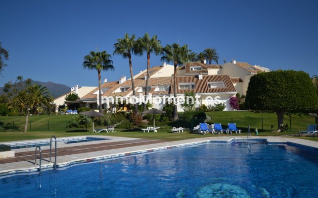Revente - Maison mitoyenne - Marbella - Nueva Andalucía