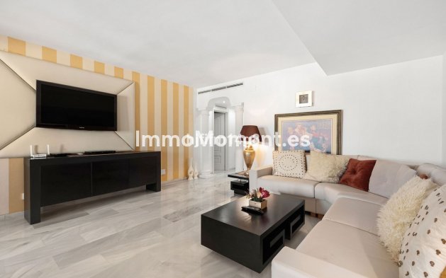 Wiederverkauf - Wohnung - Marbella - Puerto Banús