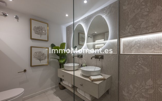 Revente - Maison mitoyenne - Marbella - Nueva Andalucía