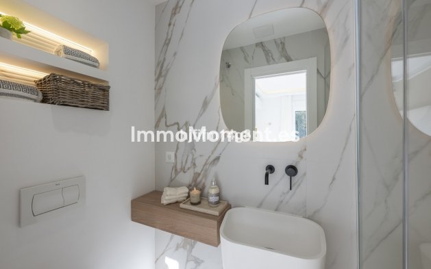 Revente - Maison mitoyenne - Marbella - Nueva Andalucía