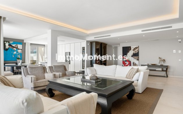 Revente - Appartement - Marbella - Nueva Andalucía