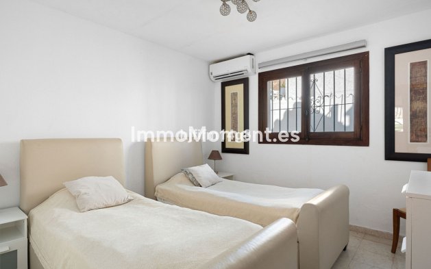 Reventa - Villa - Marbella - La Campana