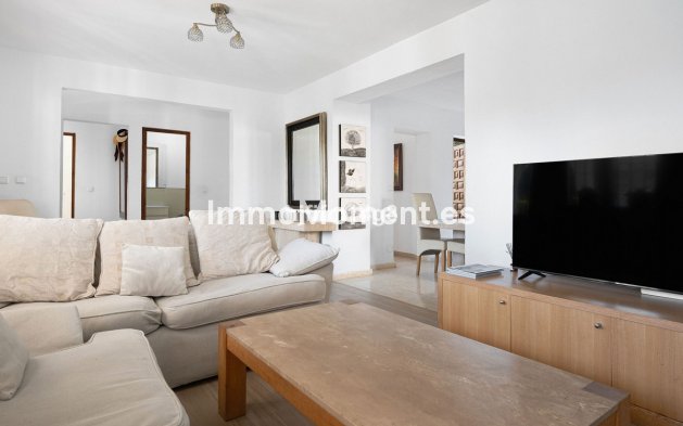 Reventa - Villa - Marbella - La Campana