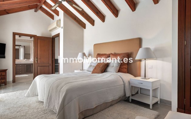 Wiederverkauf - Wohnung - Marbella - Nueva Andalucía