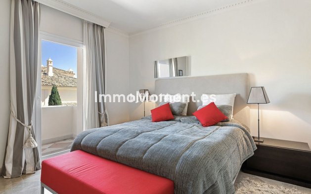 Wiederverkauf - Wohnung - Marbella - Nueva Andalucía