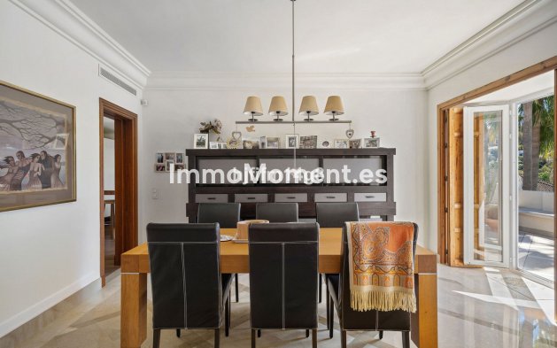 Wiederverkauf - Wohnung - Marbella - Nueva Andalucía