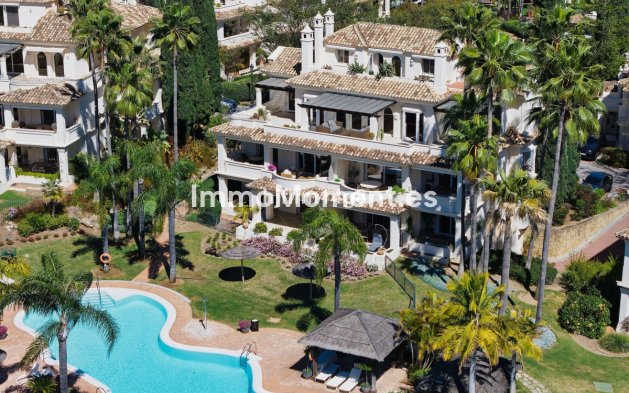 Wiederverkauf - Wohnung - Marbella - Nueva Andalucía