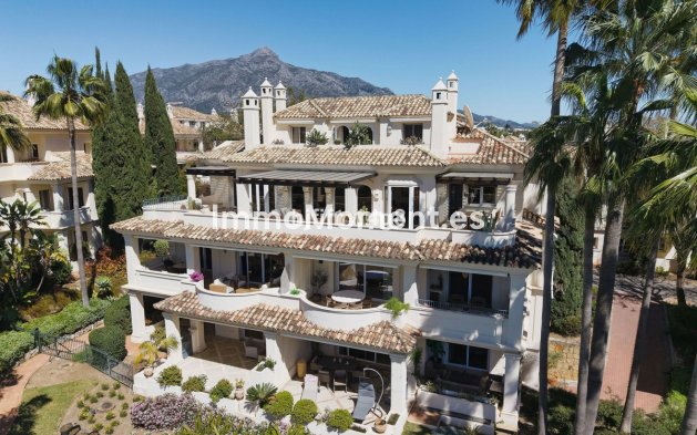 Wiederverkauf - Wohnung - Marbella - Nueva Andalucía