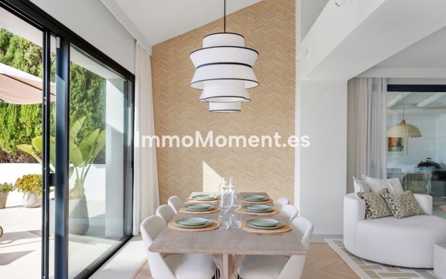 Wiederverkauf - Villa - Marbella - Nueva Andalucía