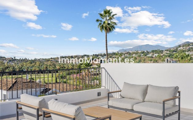 Wiederverkauf - Villa - Marbella - Nueva Andalucía