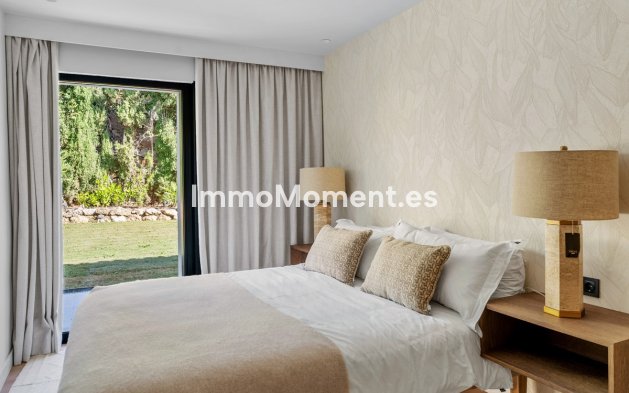 Wiederverkauf - Villa - Marbella - Nueva Andalucía