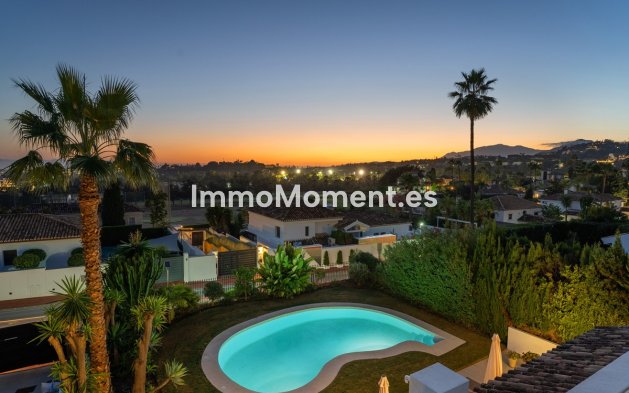 Wiederverkauf - Villa - Marbella - Nueva Andalucía