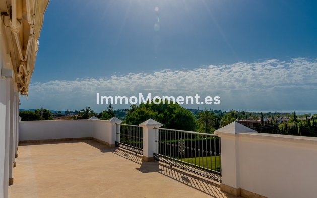 Resale - Villa - Marbella - Guadalmina Alta