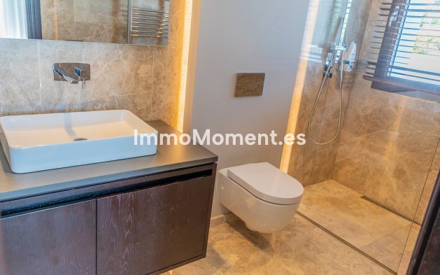 Resale - Villa - Marbella - Guadalmina Alta