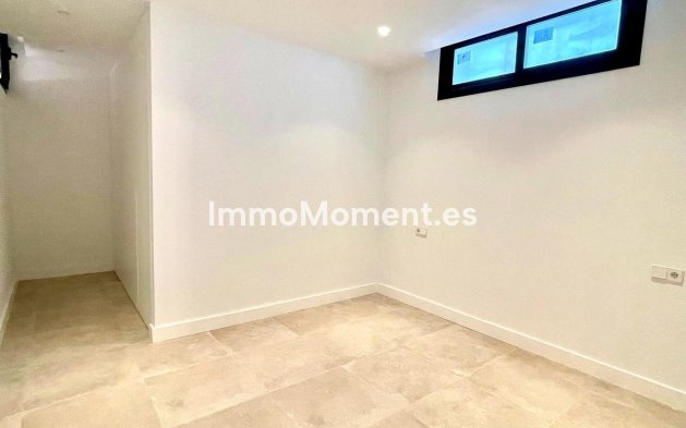 Resale - Villa - Estepona - New Golden Mile