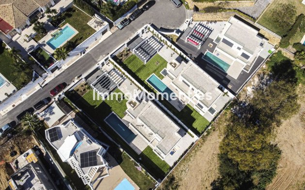 Resale - Villa - Estepona - New Golden Mile