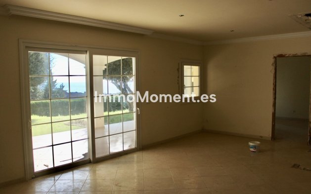 Wiederverkauf - Villa - Marbella - Hacienda Las Chapas