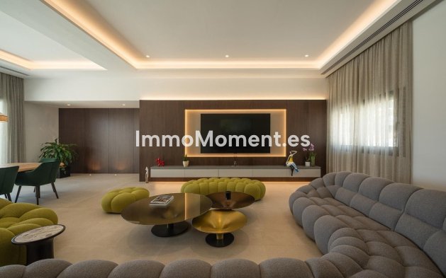 Wiederverkauf - Villa - Benalmadena - Benalmadena Costa