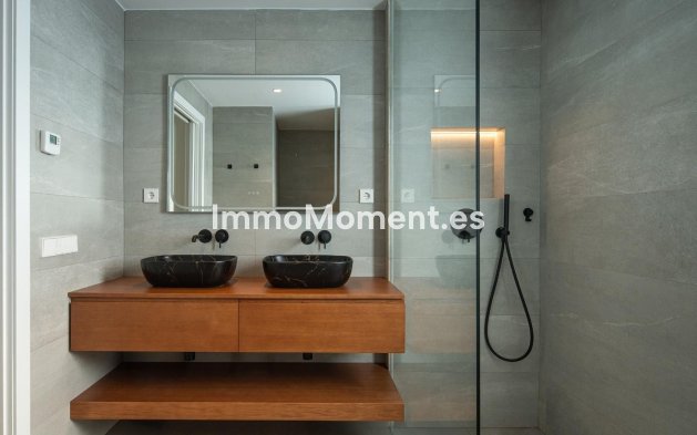 Wiederverkauf - Villa - Benalmadena - Benalmadena Costa