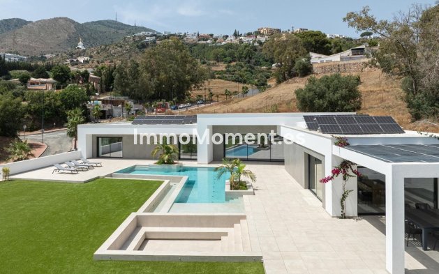 Wiederverkauf - Villa - Benalmadena - Benalmadena Costa