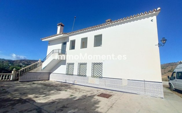 Reventa - Casa de campo - Interior  - Coín