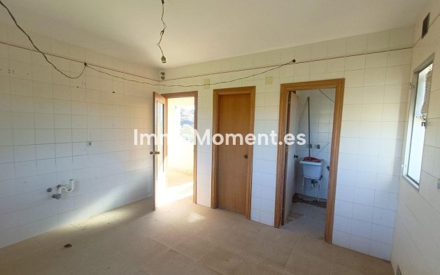 Reventa - Casa de campo - Interior  - Coín