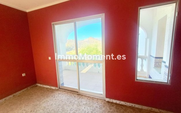 Reventa - Casa de campo - Interior  - Coín