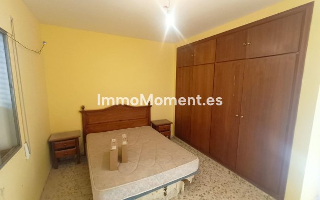 Reventa - Casa de campo - Interior  - Coín