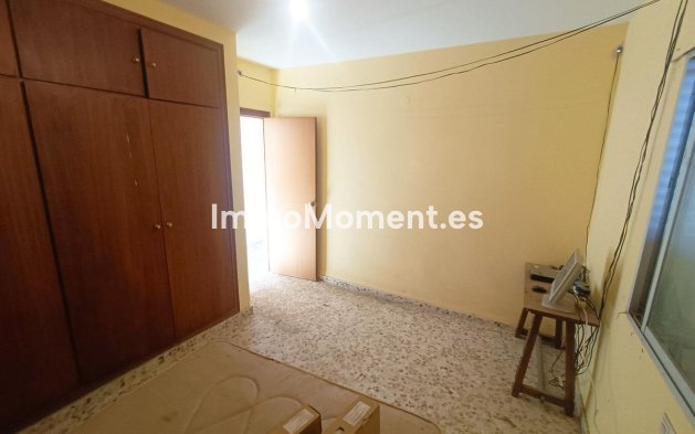 Reventa - Casa de campo - Interior  - Coín