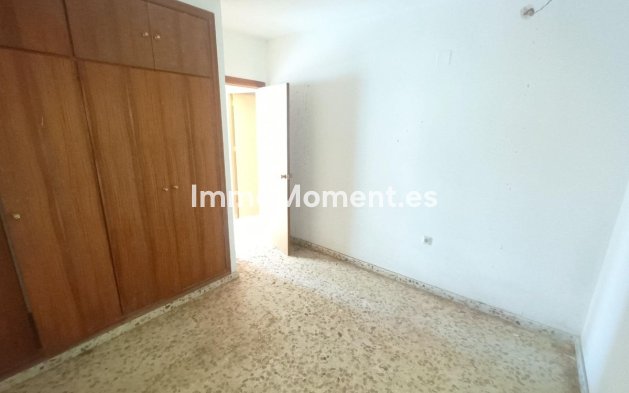 Reventa - Casa de campo - Interior  - Coín