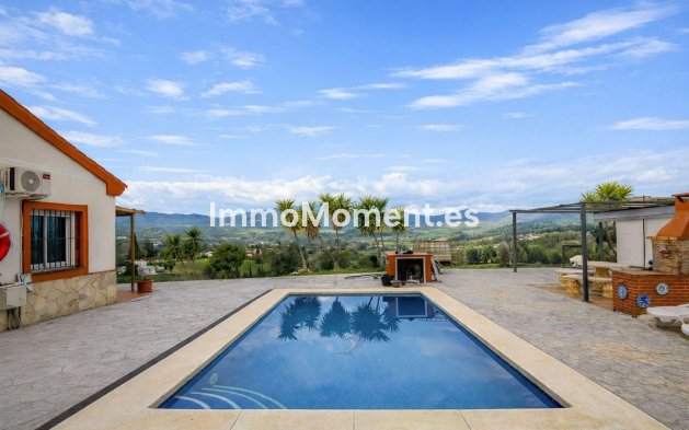 Reventa - Casa de campo - Interior  - Coín