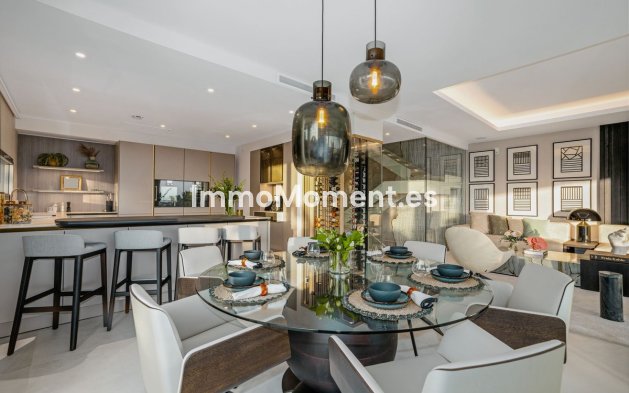 Wiederverkauf - Villa - Marbella - Nueva Andalucía