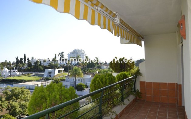 Wiederverkauf - Wohnung - Marbella - Guadalmina Alta