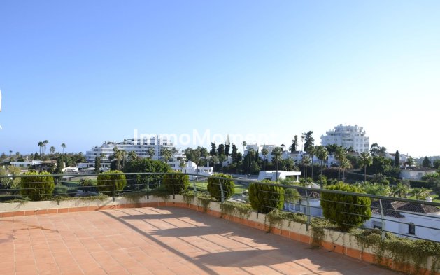 Wiederverkauf - Wohnung - Marbella - Guadalmina Alta