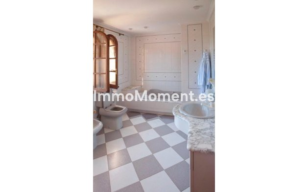 Wiederverkauf - Villa - Orihuela - Orihuela Costa