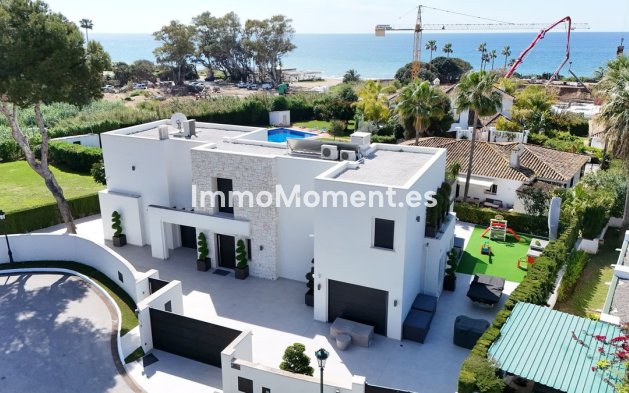 Wiederverkauf - Villa - Marbella - Los Monteros