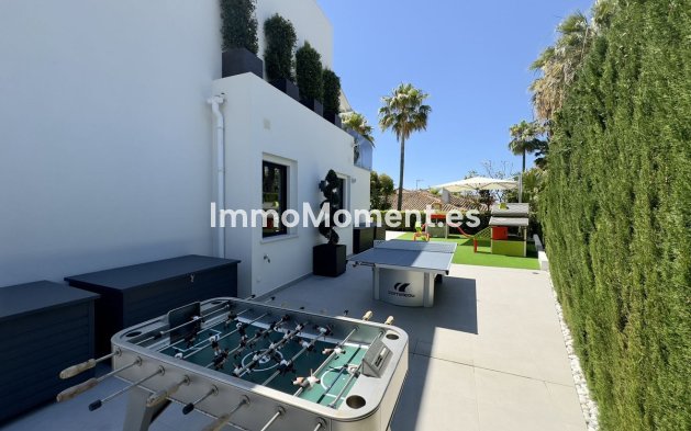 Wiederverkauf - Villa - Marbella - Los Monteros