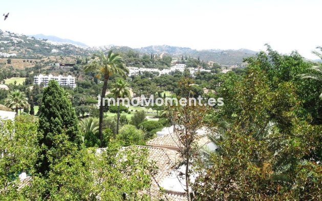 Resale - Apartment - Marbella - Río Real