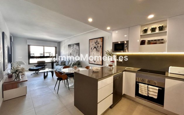 Resale - Apartment - Orihuela - Villamartin